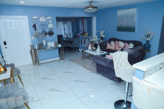 5 of 23 - 3420 Nw 5th Court, Lauderhill, FL