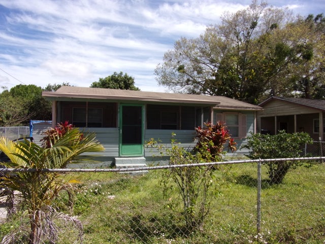 1 of 7 - 242 A Lane, Cocoa, FL