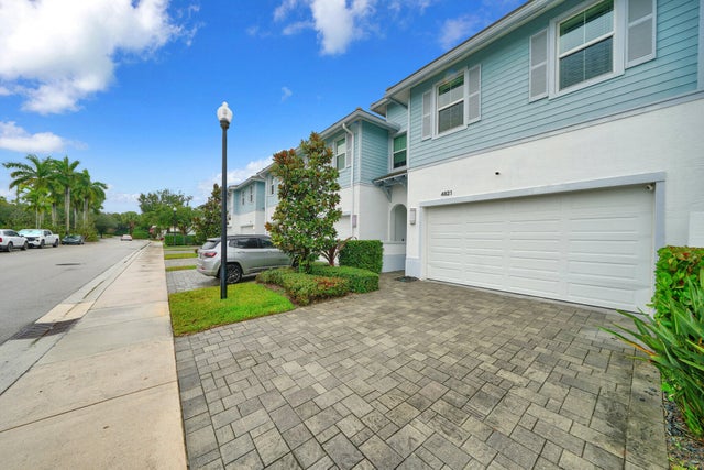 1 of 62 - 4821 Pointe Midtown Road, Palm Beach Gardens, FL