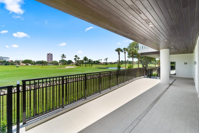 3 of 40 - 220 Se Mizner Boulevard #villa 101, Boca Raton, FL