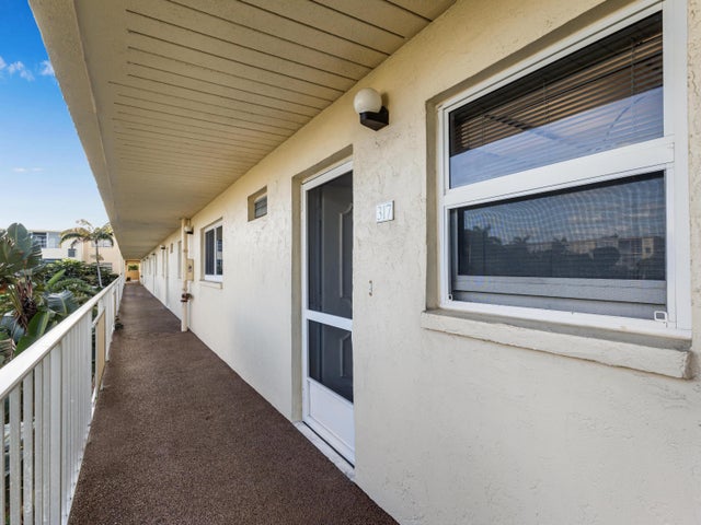 4 of 41 - 2615 Ne 3rd Court #317, Boynton Beach, FL