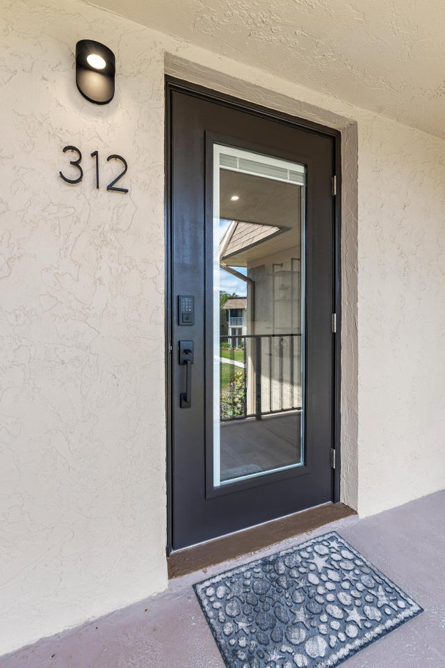 4 of 39 - 1100 E Indiantown Rd #312, Jupiter, FL