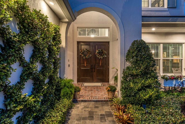 5 of 86 - 2465 Ne Evinrude Circle, Jensen Beach, FL