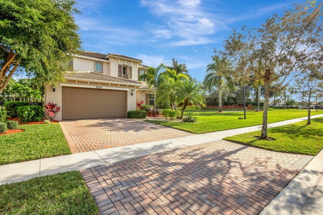 3 of 86 - 2834 Bellarosa Cir, Royal Palm Beach, FL