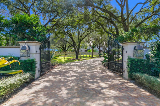 3 of 51 - 3585 Olde Hampton Dr, Wellington, FL