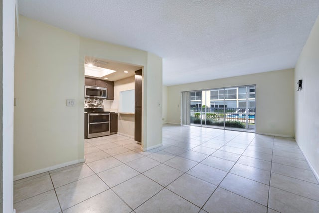 5 of 12 - 342 Southwind Drive #121, North Palm Beach, FL