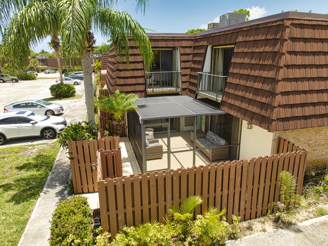 1 of 52 - 5893 Se Riverboat Drive #434, Stuart, FL
