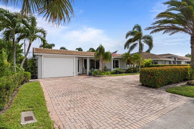 1 of 24 - 8 Se 8th Avenue, Deerfield Beach, FL