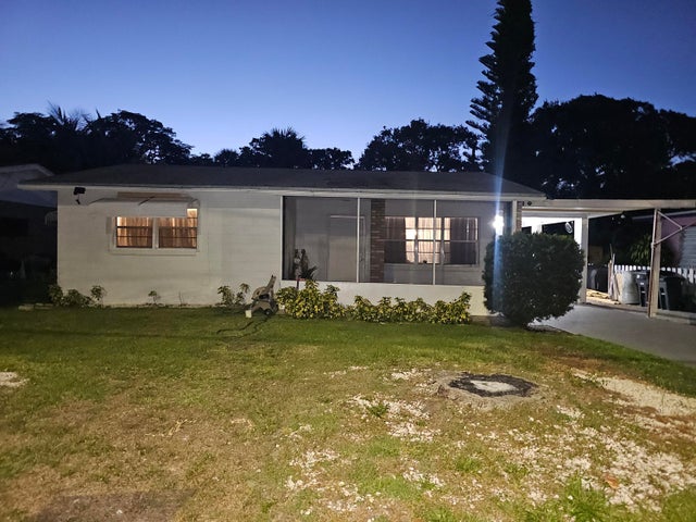 1 of 17 - 1105 Sunrise Boulevard, Fort Pierce, FL