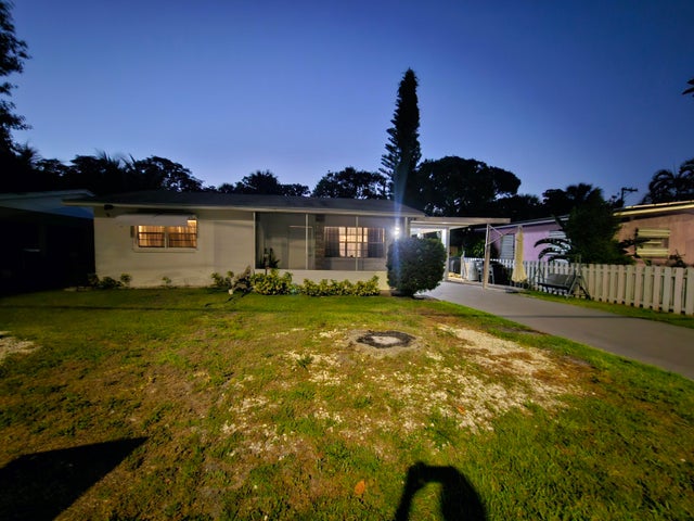 2 of 17 - 1105 Sunrise Boulevard, Fort Pierce, FL
