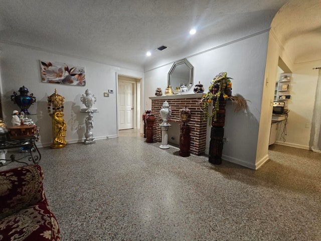 5 of 17 - 1105 Sunrise Boulevard, Fort Pierce, FL