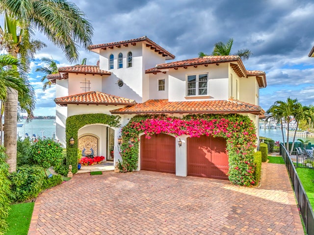 3 of 88 - 2775 Lake Dr, Singer Island, FL