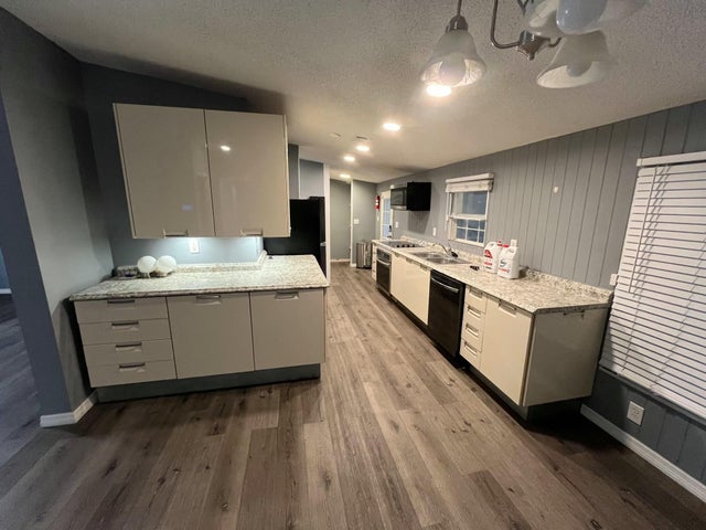 5 of 19 - 1580 Ne Seneca Av, Stuart, FL