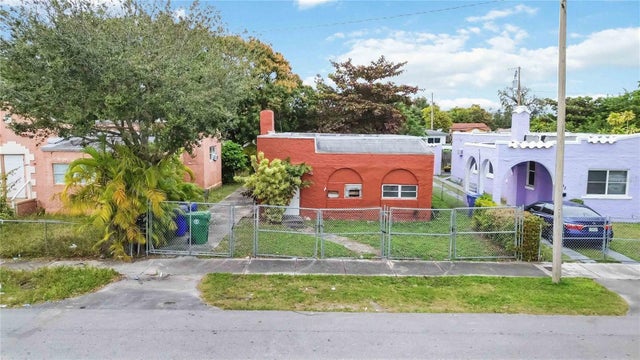 1 of 30 - 1839 Nw 49th Street, Miami, FL