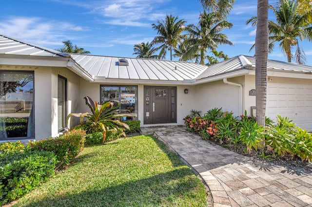3 of 41 - 3026 Ne 6th Dr, Boca Raton, FL