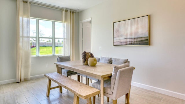 3 of 13 - 1377 Se Crosswood Way, Port Saint Lucie, FL