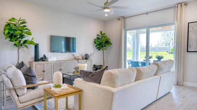 4 of 13 - 1377 Se Crosswood Way, Port Saint Lucie, FL