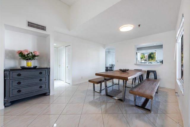 3 of 49 - 7485 Glendevon Lane #1105, Delray Beach, FL