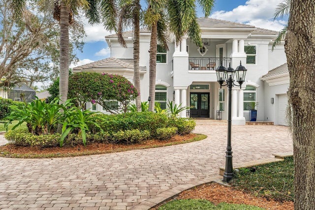 2 of 36 - 700 Marbrisa River Lane, Vero Beach, FL