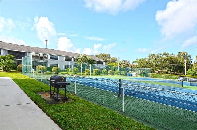 3 of 27 - 1901 Indian River Blvd #203c, Vero Beach, FL
