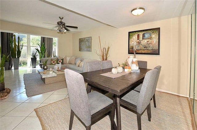 4 of 27 - 1901 Indian River Blvd #203c, Vero Beach, FL