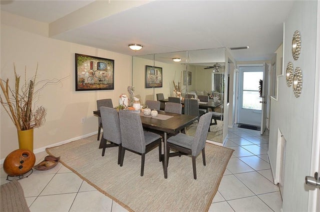 5 of 27 - 1901 Indian River Blvd #203c, Vero Beach, FL