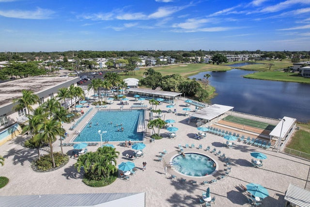 4 of 27 - 877 Flanders S, Delray Beach, FL