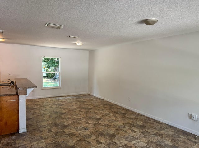 2 of 10 - 3211 Indiana Court, Fort Pierce, FL
