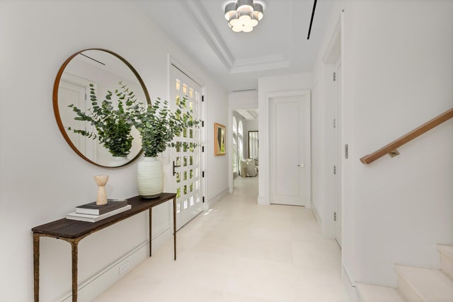 4 of 32 - 422 Australian Avenue, Palm Beach, FL