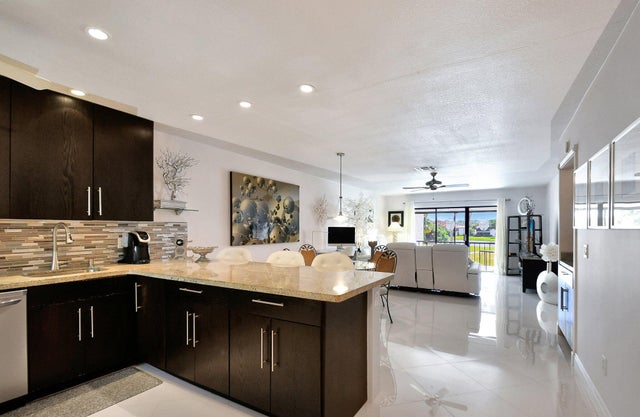 21219 Lago Circle #f, Boca Raton