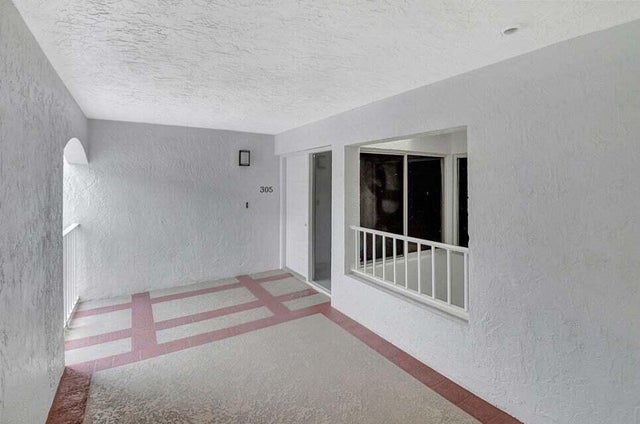 3 of 68 - 7370 Orangewood Lane #305, Boca Raton, FL
