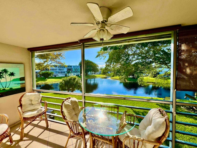 2 of 50 - 101 Oakridge H, Deerfield Beach, FL