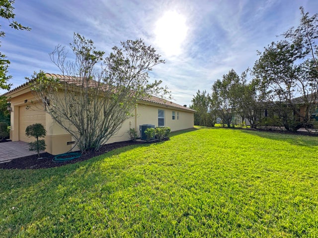 5 of 56 - 11329 Sw Birch Tree Circle, Port Saint Lucie, FL