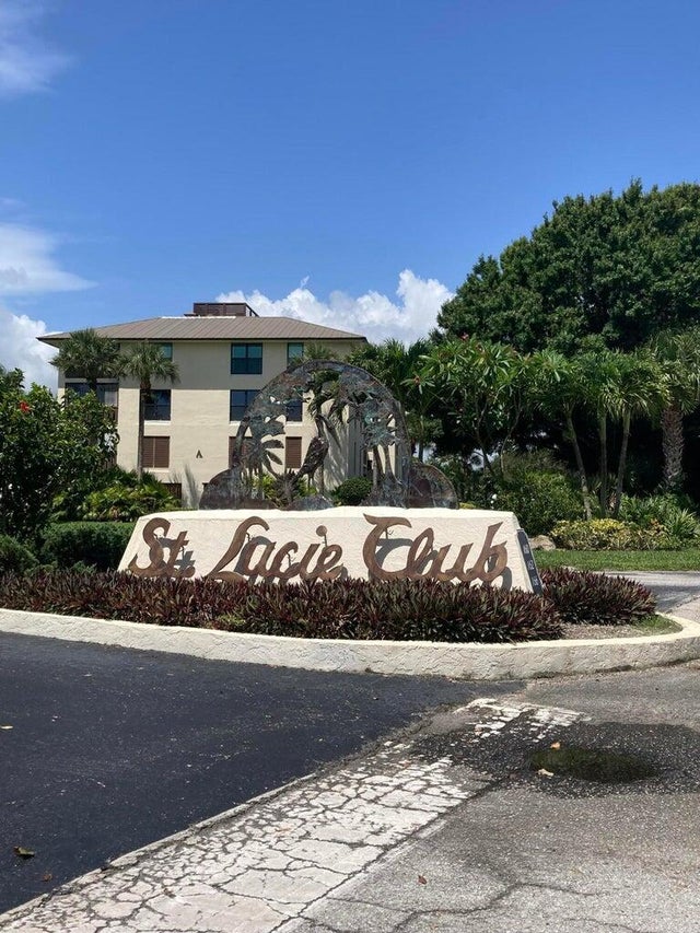 1 of 24 - 166 Se St Lucie Blvd # #404, Stuart, FL
