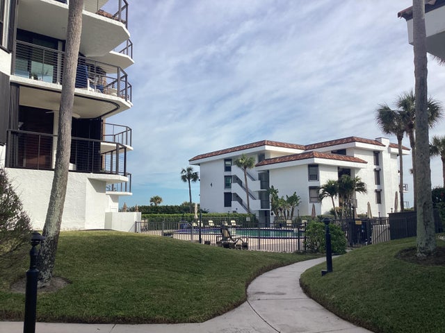 3 of 68 - 4100 N Highway A1a #311, Fort Pierce, FL