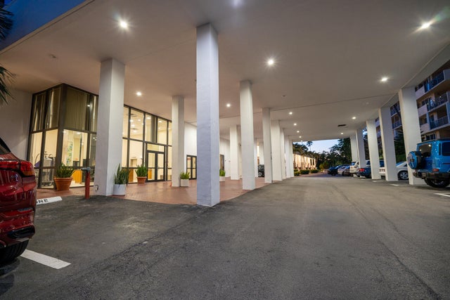 3 of 33 - 3589 S Ocean Boulevard #314, South Palm Beach, FL