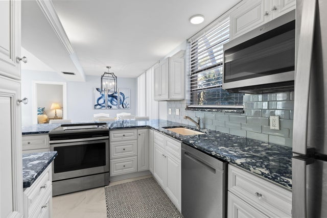 5 of 53 - 3472 Ne Causeway Blvd #104, Jensen Beach, FL