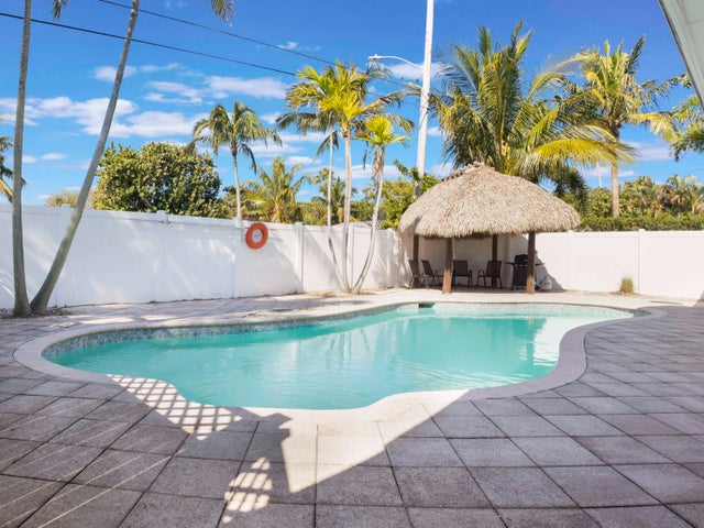 2 of 37 - 231 N Seacrest Circle, Delray Beach, FL