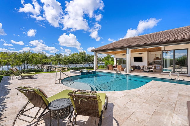 2 of 60 - 201 Se Fiore Bello, Port Saint Lucie, FL