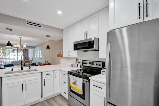 4 of 65 - 6193 Balboa Circle #201, Boca Raton, FL