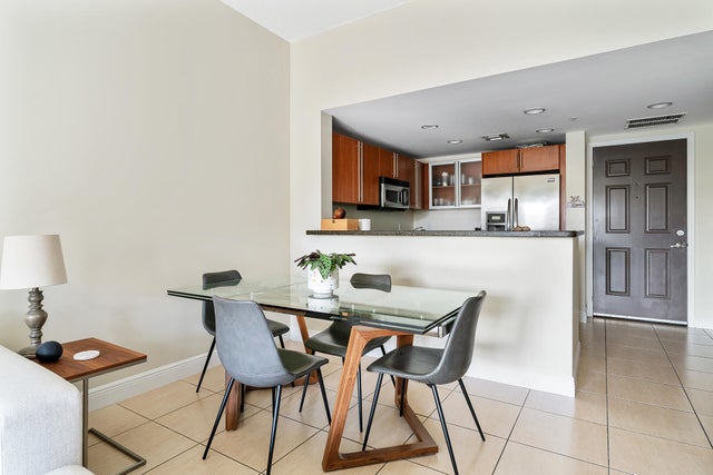 4 of 18 - 610 Clematis Street #811, West Palm Beach, FL