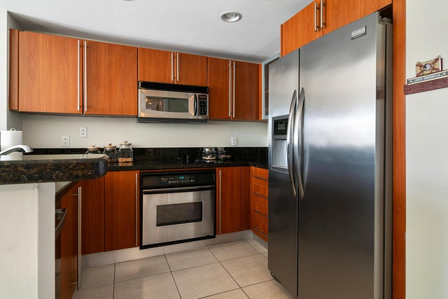 5 of 18 - 610 Clematis Street #811, West Palm Beach, FL