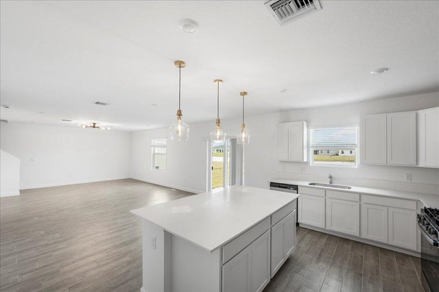 4 of 39 - 6354 Nw Windwood Way, Port Saint Lucie, FL