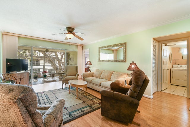 3 of 41 - 9 Westwood Avenue #201, Tequesta, FL