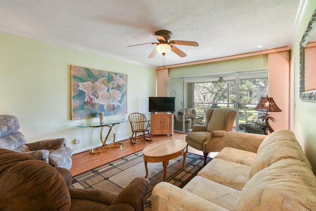 5 of 41 - 9 Westwood Avenue #201, Tequesta, FL