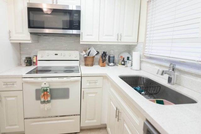 3 of 27 - 8051 Sunrise Lakes Drive N #101, Sunrise, FL