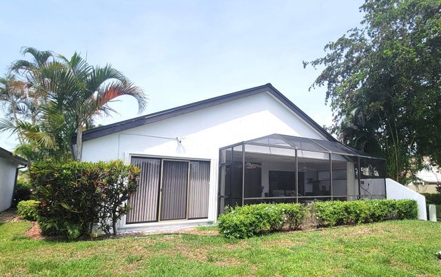 4 of 37 - 11152 Highland Circle, Boca Raton, FL