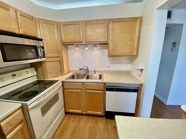 3 of 57 - 374 Markham Q, Deerfield Beach, FL