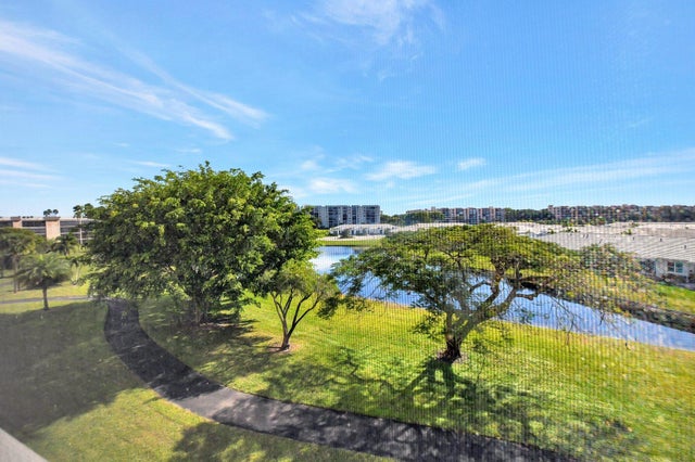 5 of 26 - 7076 Huntington Lane #407, Delray Beach, FL