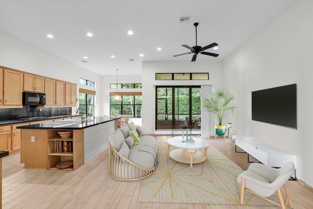 1 of 45 - 9657 Kalmar Circle W, Parkland, FL